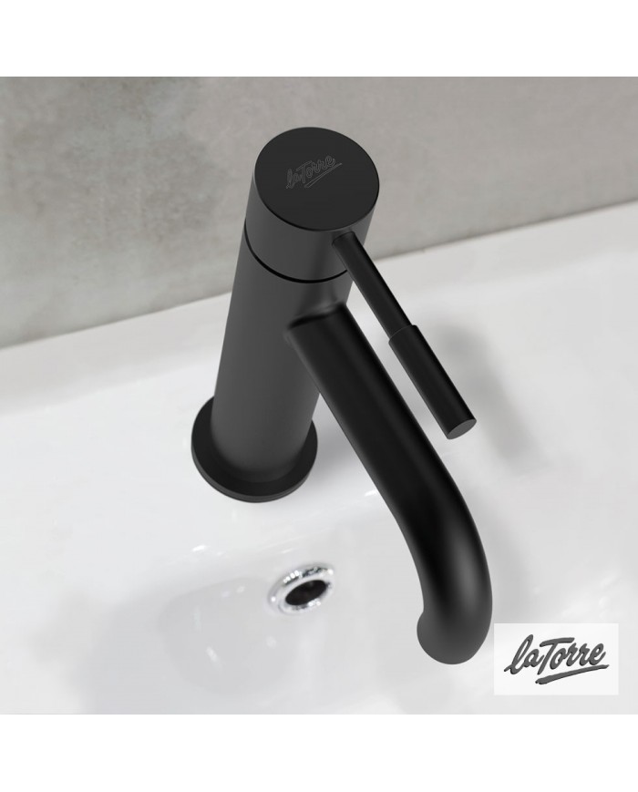 ΜΠΑΤ.ΝΙΠΤ. TECH LA TORRE BLACK MATT