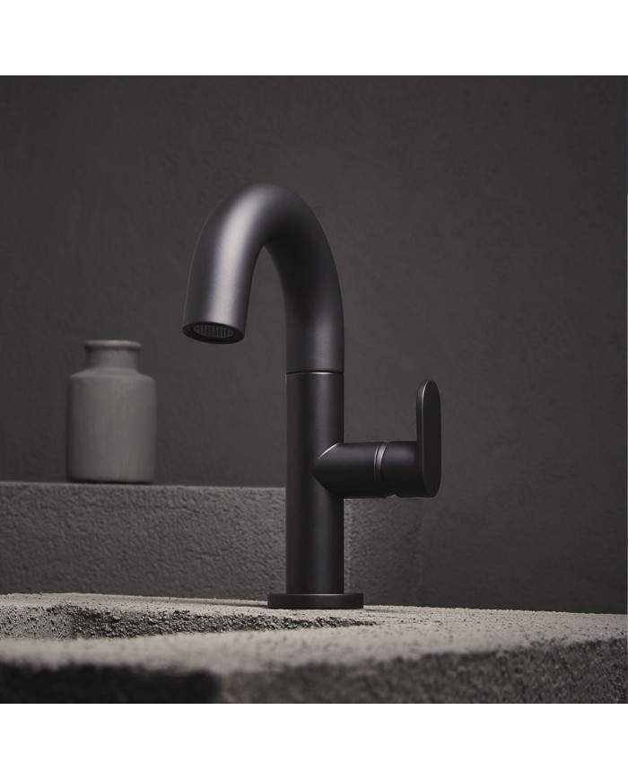 Μπαταρία Νιπτήρα Αναμεικτική Armando Vicario Slim Black Matt με Βαλβίδα (500010-400)